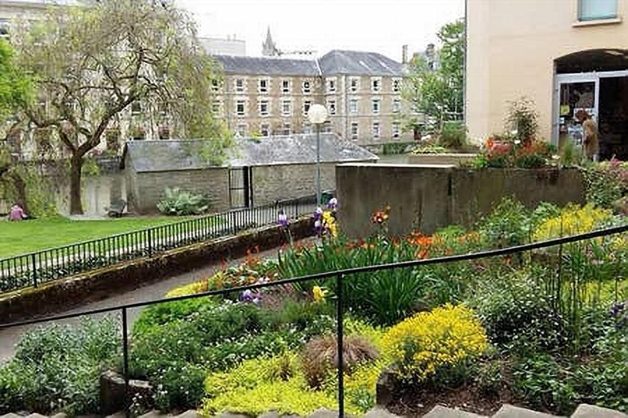 Le Pont Neuf 61 Alençon Exterior foto